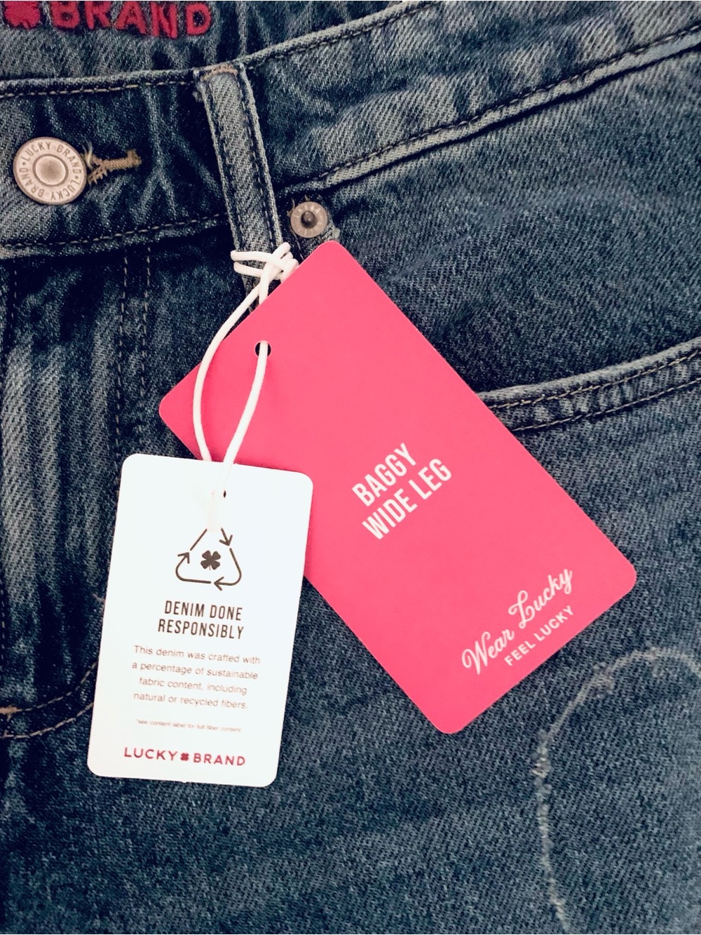 Lucky Brand Baggy Wide Leg Jeans with Laser Heart Motif β’ Size: 4/27 R β’ NWT - Picture 5 of 16